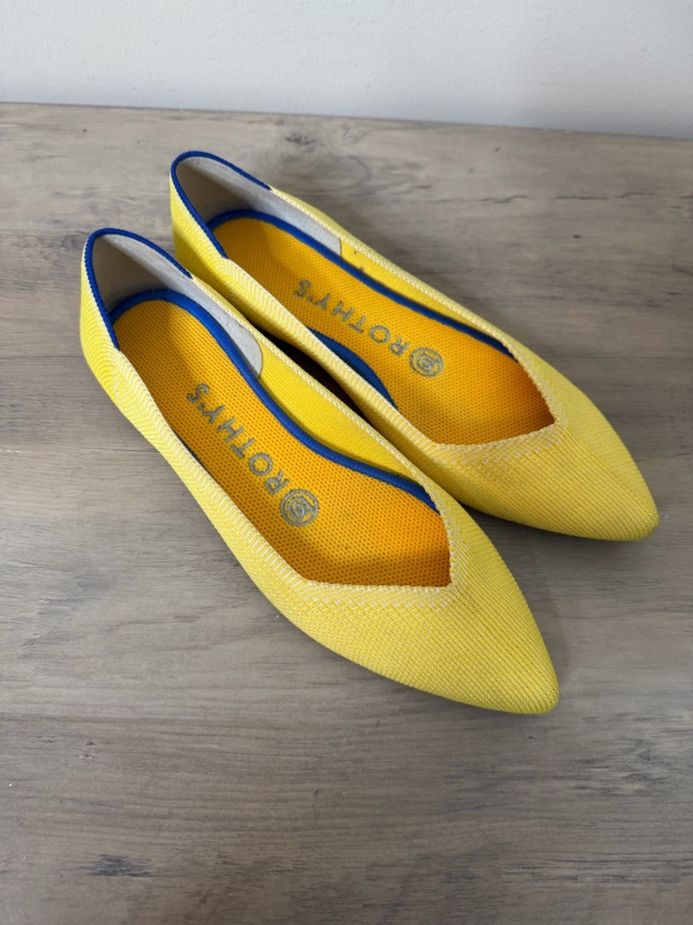 Rothy’s The Point Flats Ballet Marigold Butter Yellow Women’s Size US 6 - Picture 2 of 6